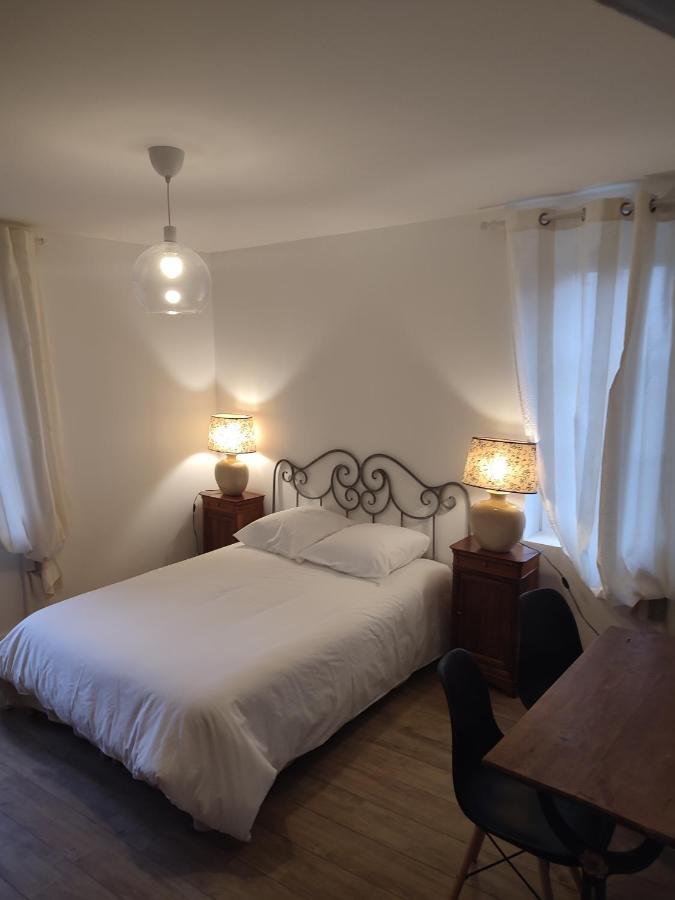 La Tour Carree D'Un Chateau Auzouer-en-Touraine 外观 照片
